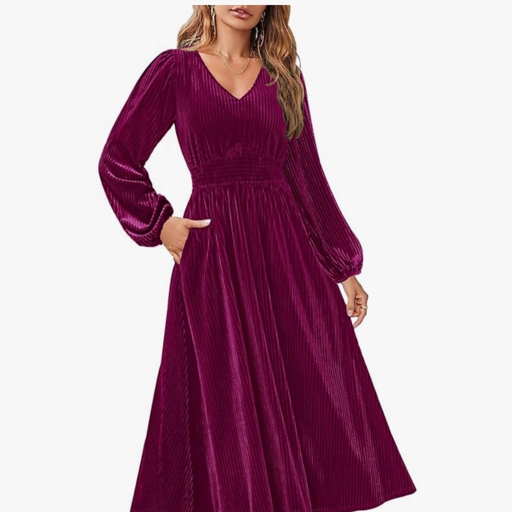 Long sleeved velvet dress